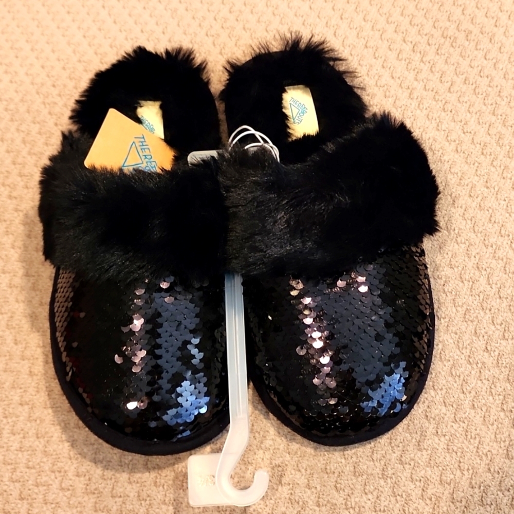 There Abouts Black Sequence Slippers